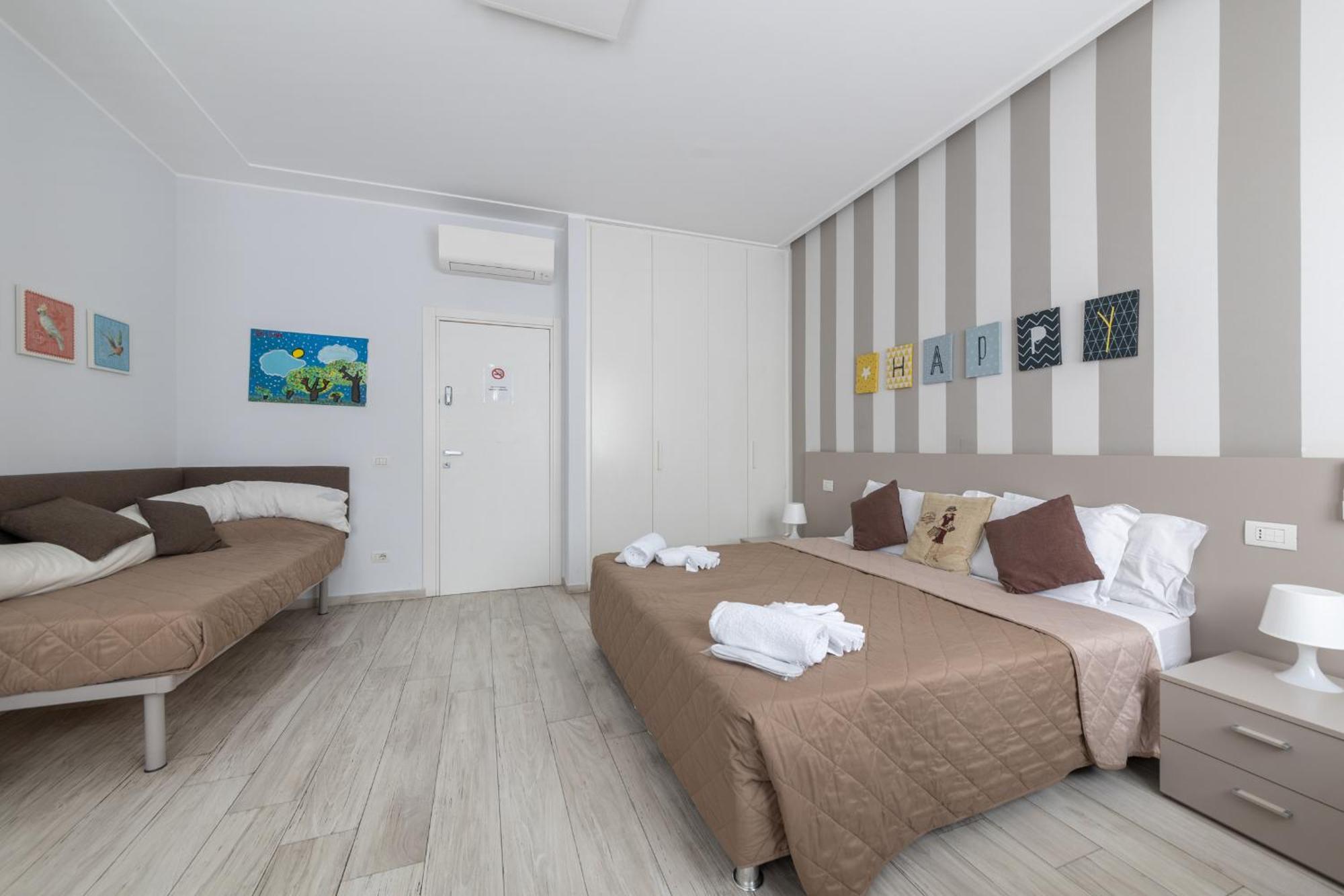Chezromyk The Kosher B&B — Photos 3